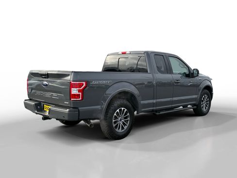 Used 2018 Ford F150 XLT w/ Equipment Group 302A Luxury image 5