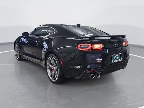 Used 2020 Chevrolet Camaro SS RWD image 6