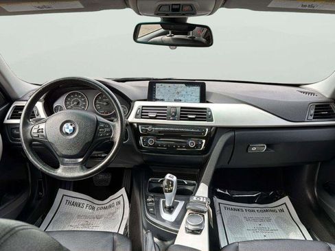 Used 2017 BMW 320i xDrive Sedan image 21