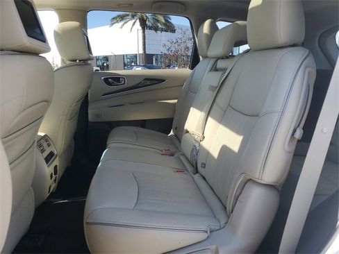 Used 2016 INFINITI QX60 Luxe w/ Deluxe Technology Package image 13