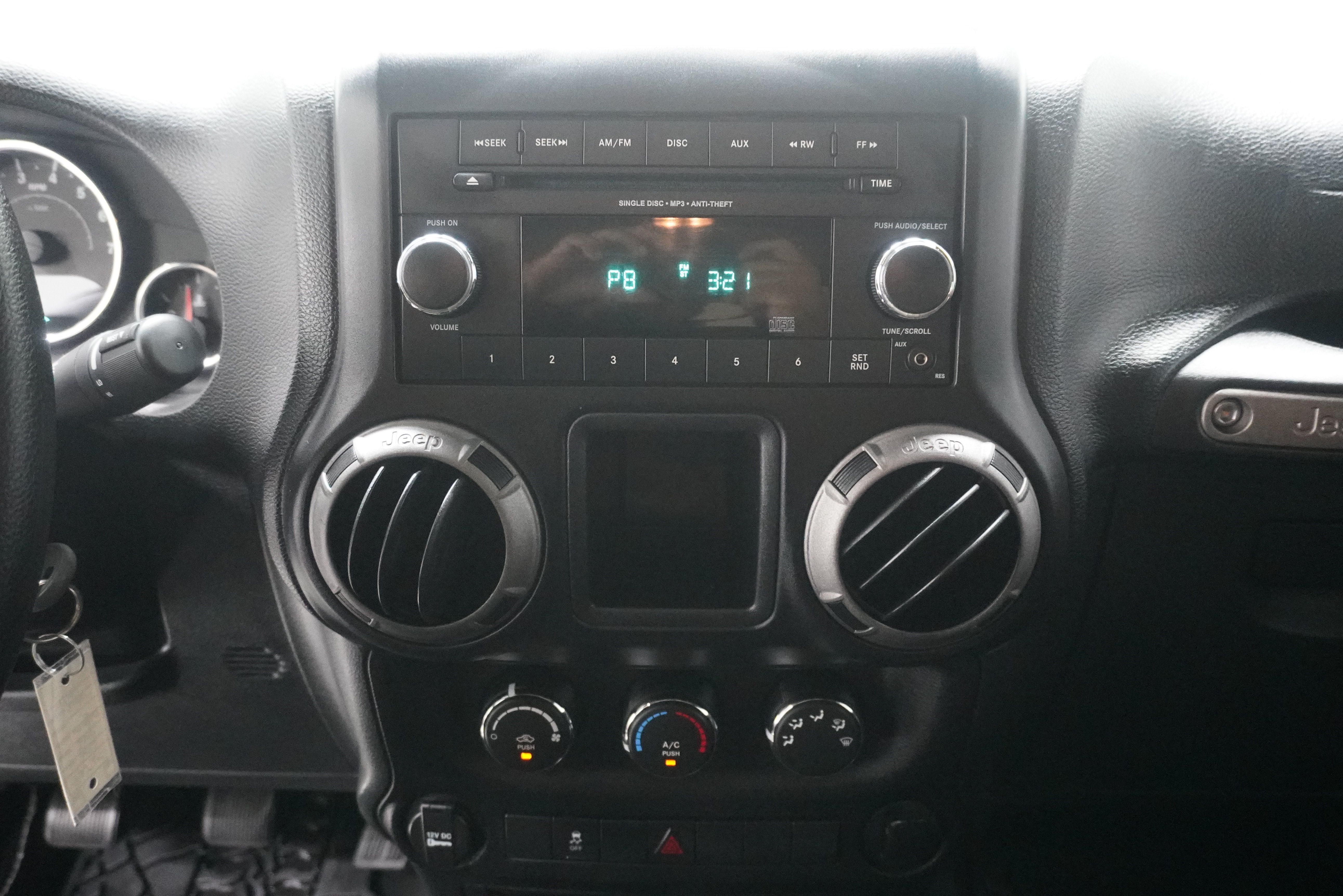 Used 2012 Jeep Wrangler Sport AWD/4WD image 19