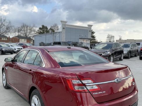 Used 2016 Ford Taurus SEL AWD/4WD image 5