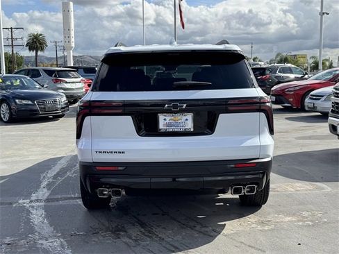 New 2026 Chevrolet Traverse LT w/ Midnight/Sport Edition image 4