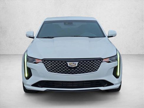 Used 2021 Cadillac CT4 Premium Luxury image 2