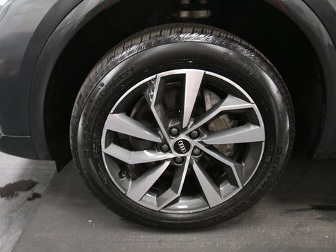 Used 2023 Audi Q5 2.0T Premium w/ Convenience Package AWD/4WD image 35