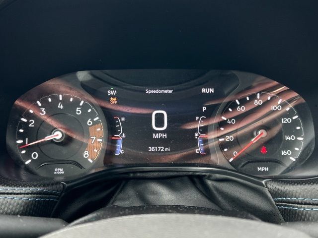 Used 2025 Jeep Compass Latitude w/ Convenience Group AWD/4WD image 37