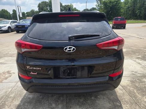 Used 2018 Hyundai Tucson SEL FWD image 4