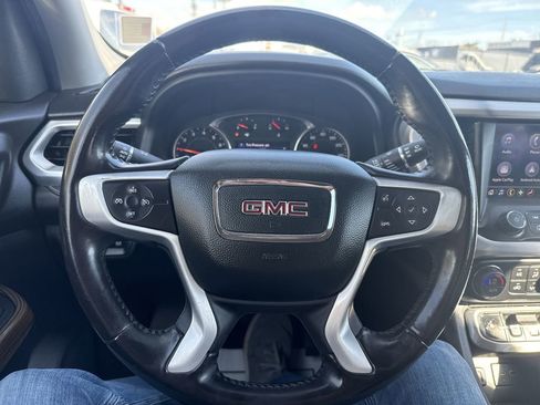 Used 2020 GMC Acadia SLE w/ Driver Convenience Package image 12