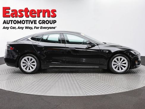Used 2018 Tesla Model S 75D AWD/4WD image 4