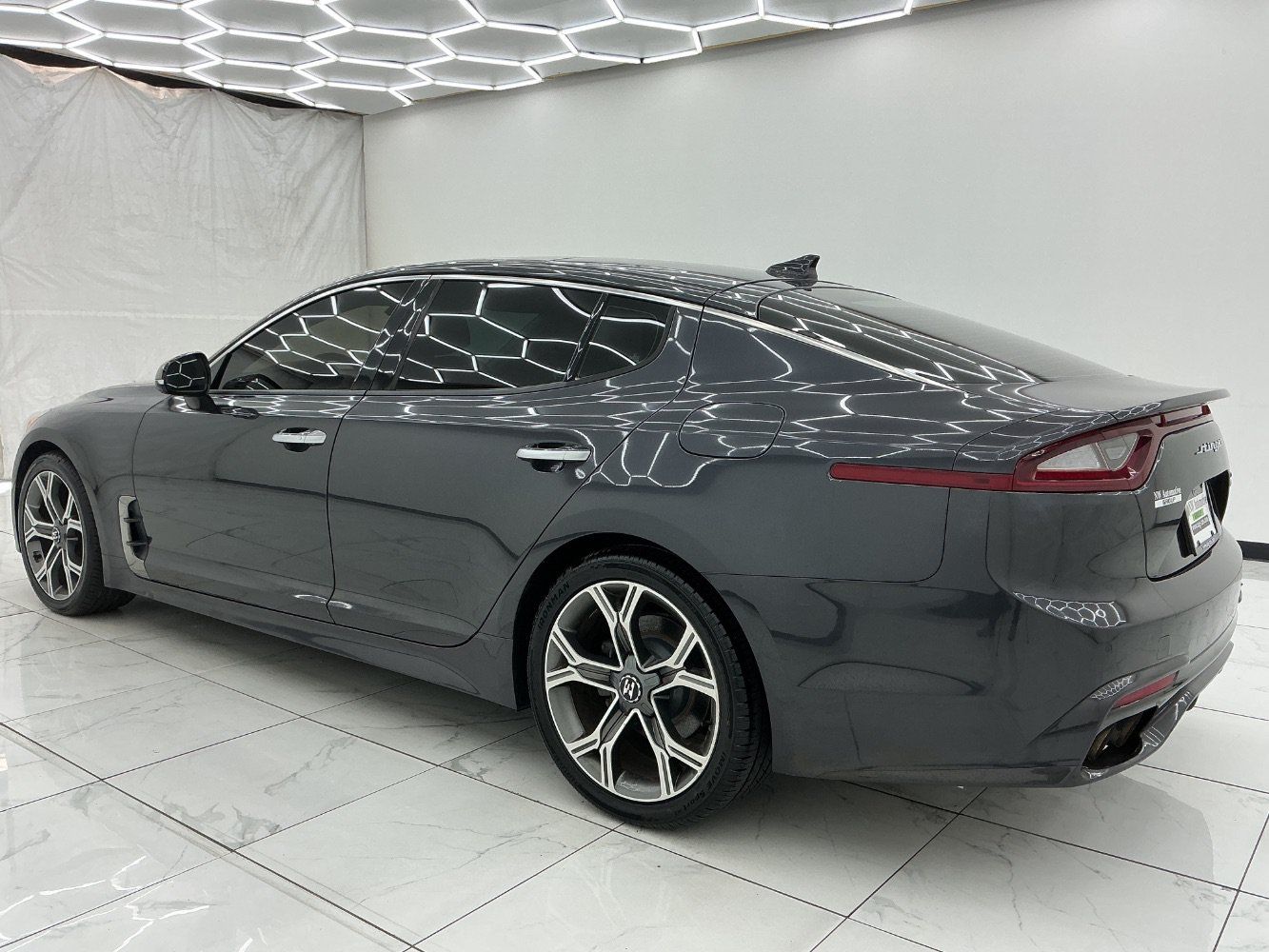 Used 2019 Kia Stinger Premium AWD/4WD image 12