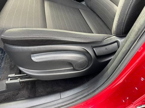 Used 2018 Kia Sportage LX image 14