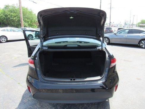Used 2025 Toyota Corolla LE FWD image 43