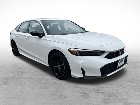 Used 2025 Honda Civic Sport image 3