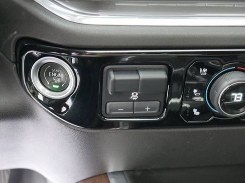 Used 2024 Chevrolet Silverado 2500 High Country image 24