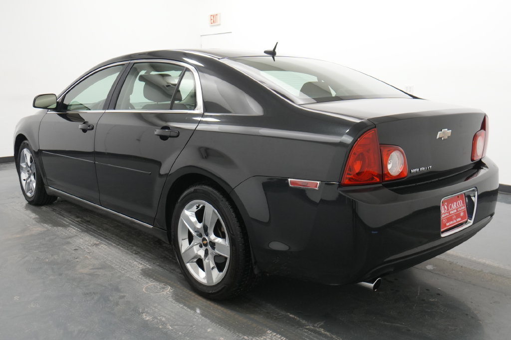Used 2010 Chevrolet Malibu LT w/ Power Convenience Package FWD image 6