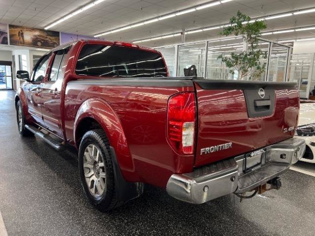 Used 2013 Nissan Frontier SL w/ Moonroof Pkg AWD/4WD image 5
