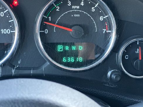 Used 2013 Jeep Wrangler Unlimited Sahara w/ Connectivity Group image 19