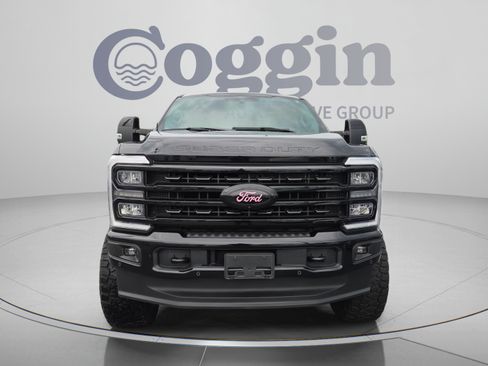 Used 2024 Ford F250 Lariat w/ Lariat Ultimate Package AWD/4WD image 8