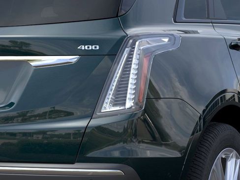 New 2025 Cadillac XT5 Sportv w/ Technology Package image 11