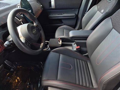 Used 2025 MINI Cooper Countryman John Cooper Works w/ Comfort Package Max AWD/4WD image 15