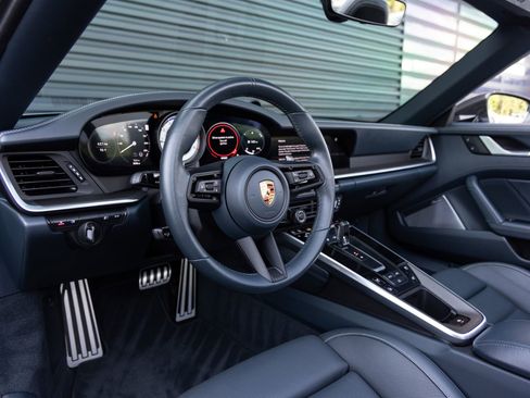 Certified 2022 Porsche 911 Turbo S AWD/4WD image 4