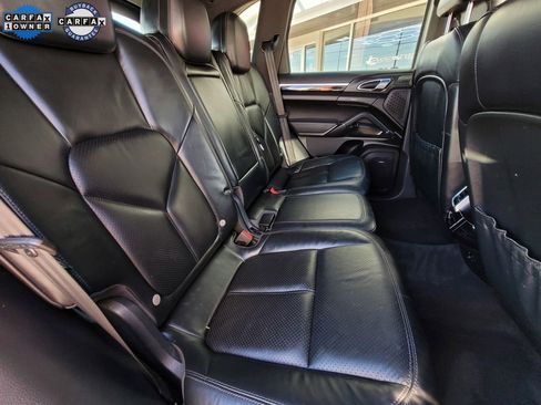 Used 2012 Porsche Cayenne image 39