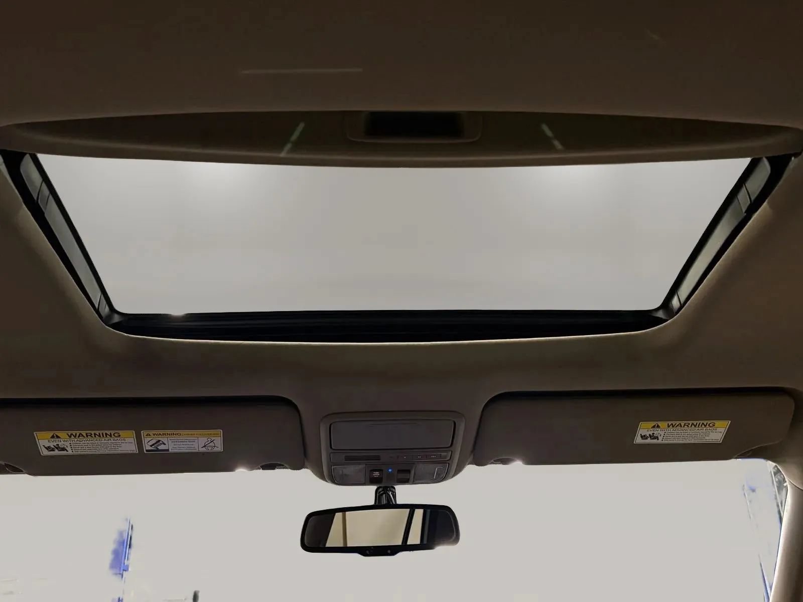 Used 2017 Honda Pilot EX-L image 10