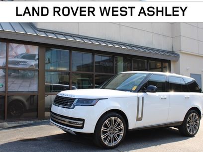 Used 2025 Land Rover Range Rover SE