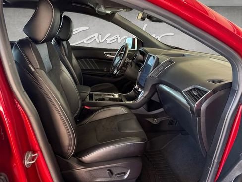 Used 2023 Ford Edge ST image 24