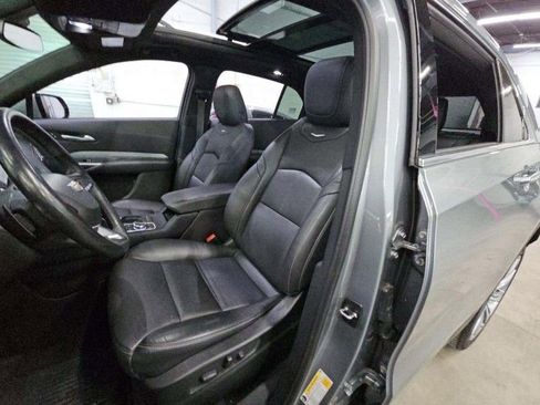 Used 2023 Cadillac XT4 Premium Luxury w/ Cold Weather Package AWD/4WD image 6