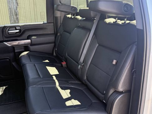 Used 2022 Chevrolet Silverado 3500 LTZ w/ LTZ Plus Package AWD/4WD image 19