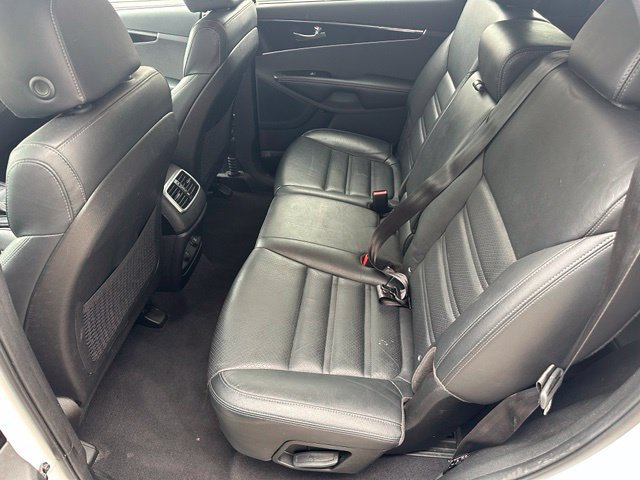 Used 2018 Kia Sorento EX AWD/4WD image 19