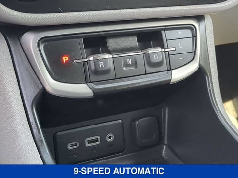 Certified 2023 GMC Terrain SLE AWD/4WD image 13