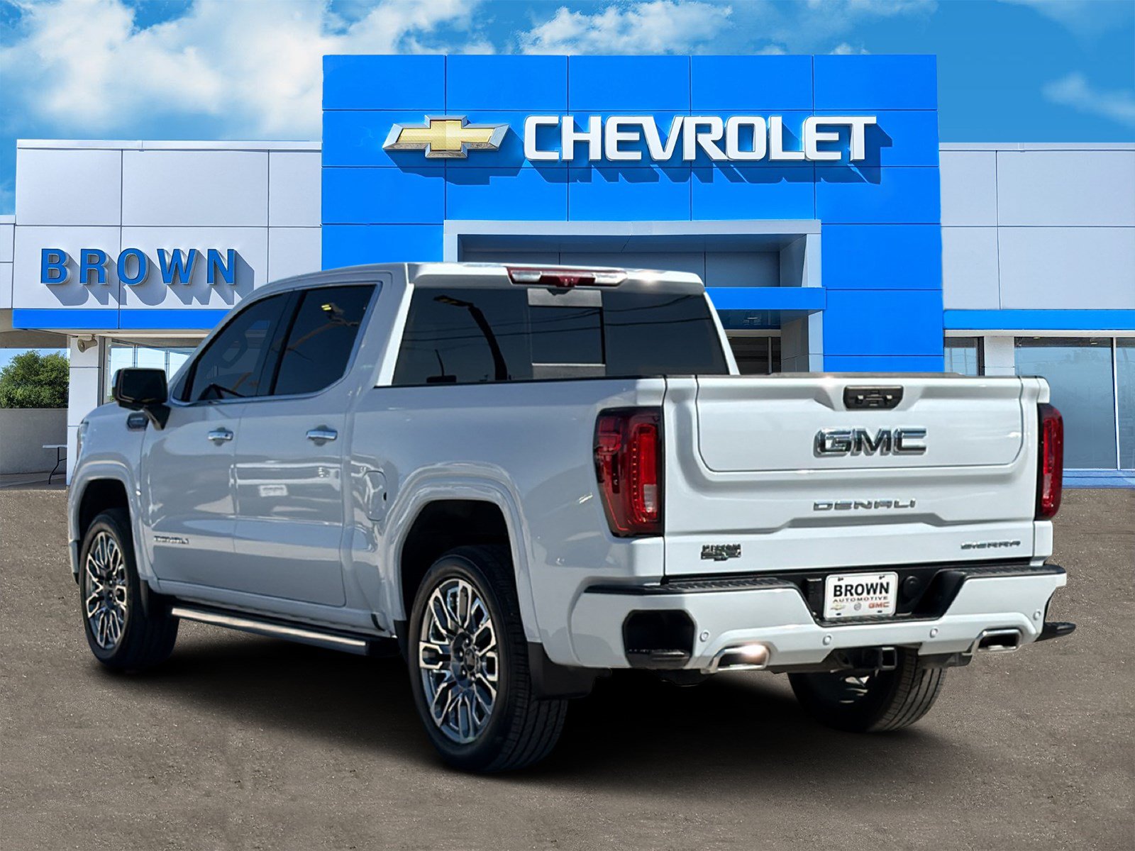 Used 2026 GMC Sierra 1500 Denali Ultimate AWD/4WD image 4
