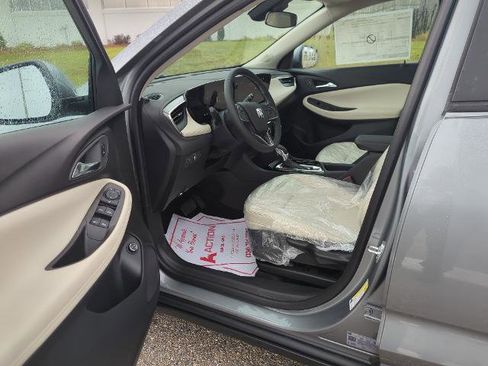 New 2025 Buick Encore GX Preferred image 24