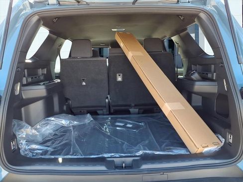 New 2025 Toyota 4Runner SR5 image 5