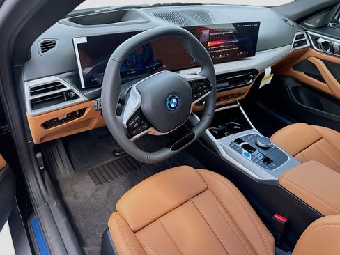 New 2026 BMW i4 eDrive40 w/ Premium Package image 7