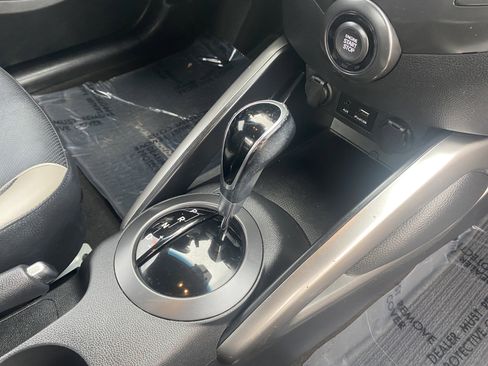 Used 2015 Hyundai Veloster Turbo w/ Option Group 04 image 16