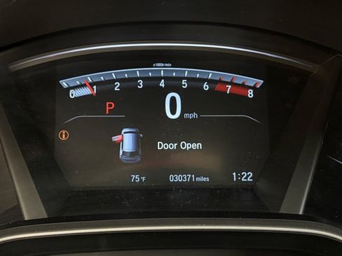 Used 2022 Honda CR-V Touring image 31