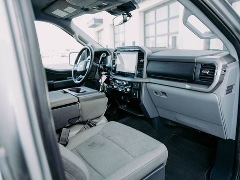 Used 2024 Ford F150 XLT w/ Tow/Haul Package image 20