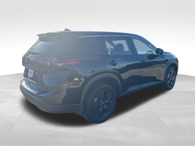 Certified 2026 Nissan Rogue SV w/ Cold Weather Package AWD/4WD image 6