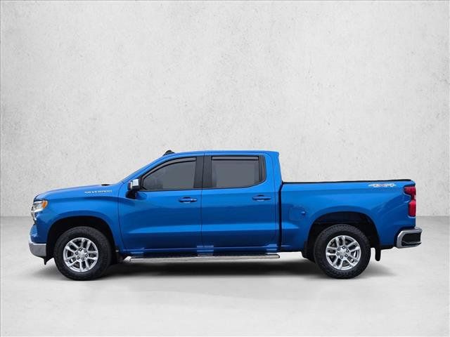 Used 2022 Chevrolet Silverado 1500 LT w/ Safety Package AWD/4WD image 2