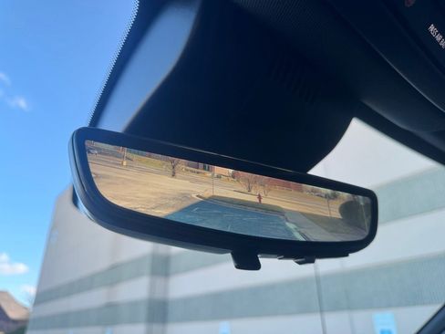 Used 2024 GMC Sierra 1500 AT4 w/ Technology Package image 30