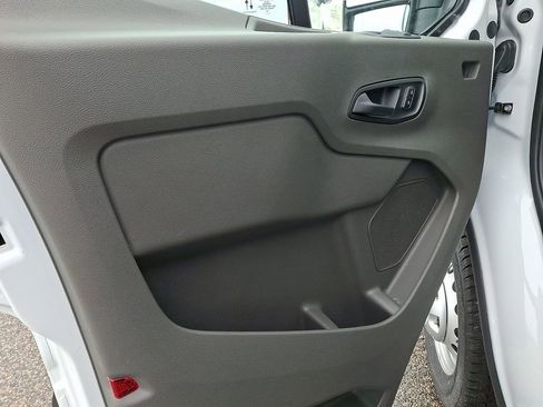 New 2026 Ford Transit 250 148 Medium Roof Extended AWD image 8