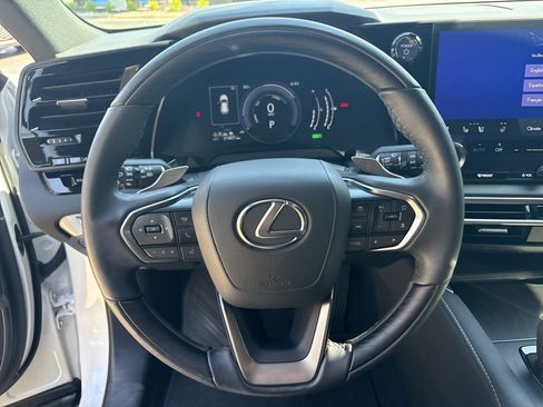 Used 2024 Lexus RX 350h w/ Cold Area Package AWD/4WD image 18