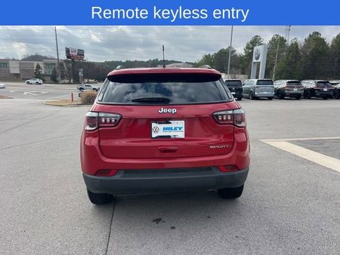 Used 2018 Jeep Compass Sport image 7