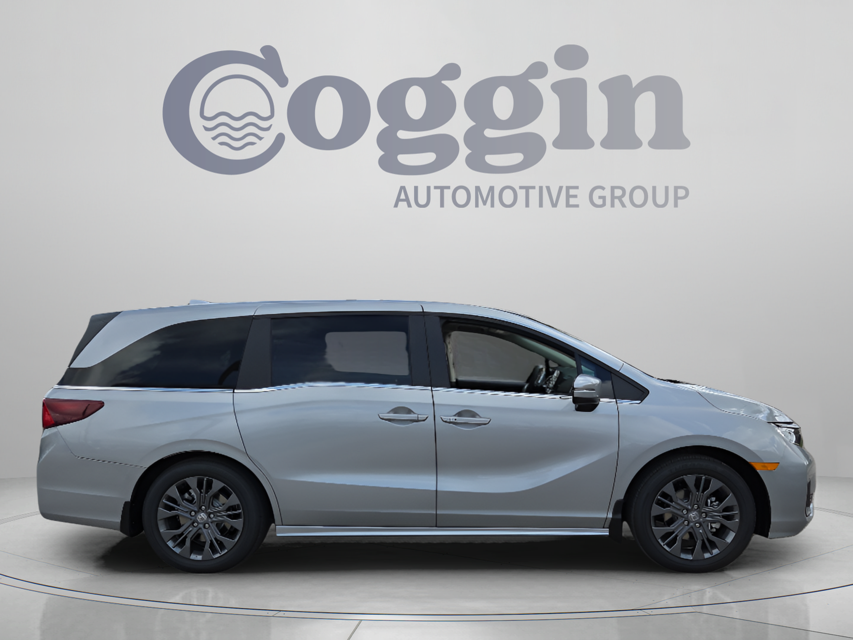 Used 2026 Honda Odyssey Touring image 6