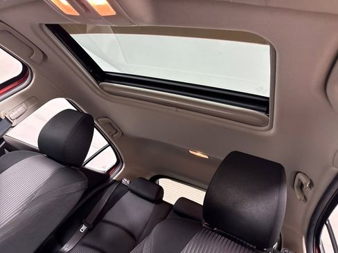 Used 2016 MAZDA MAZDA3 i Touring image 17