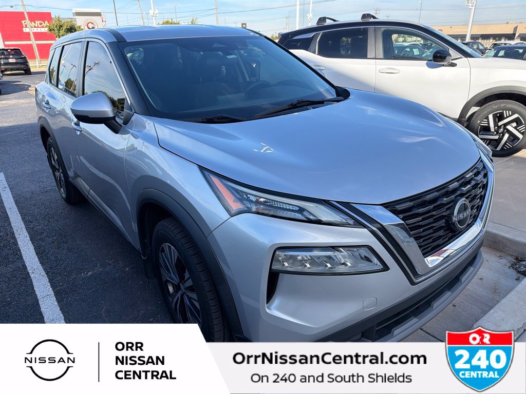 Used 2022 Nissan Rogue SV FWD image 1