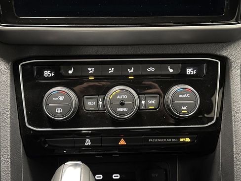 Used 2022 Volkswagen Atlas SE image 18